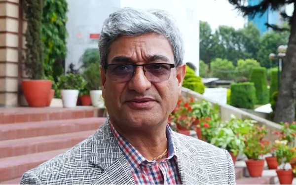 सरकारको मुख्य उद्देश्य आर्थिक समृद्धि : गृहमन्त्री लेखक        